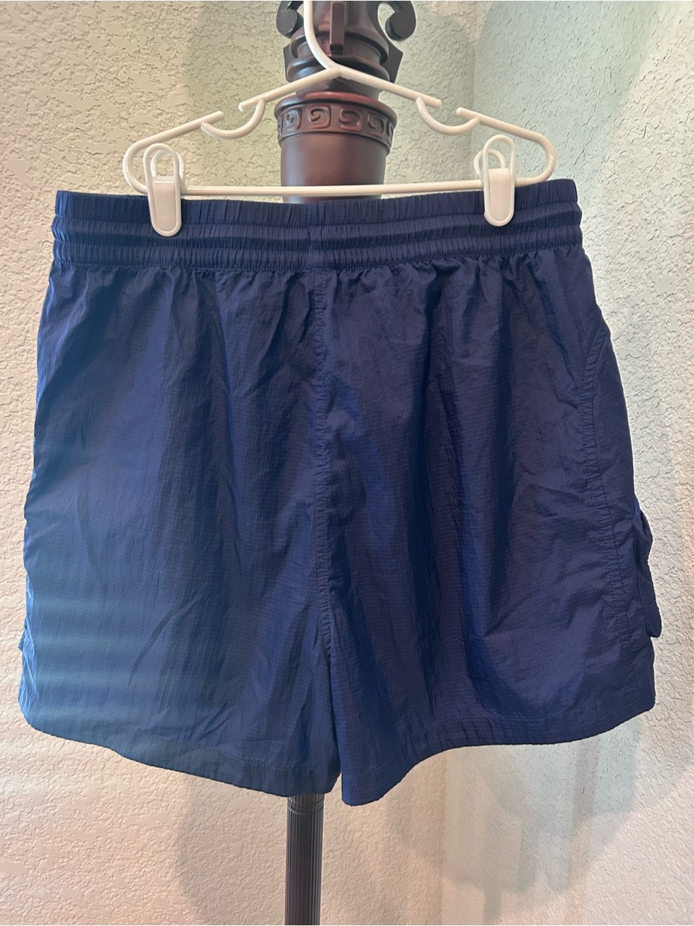 Outdoor Voices Deep Navy Ripstop Workout Shorts - Picture 5 of 5